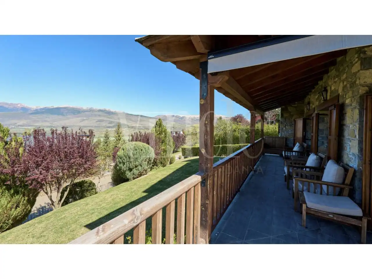 Houses for rent in Calle ESCOMELLES, Fontanals de Cerdanya
