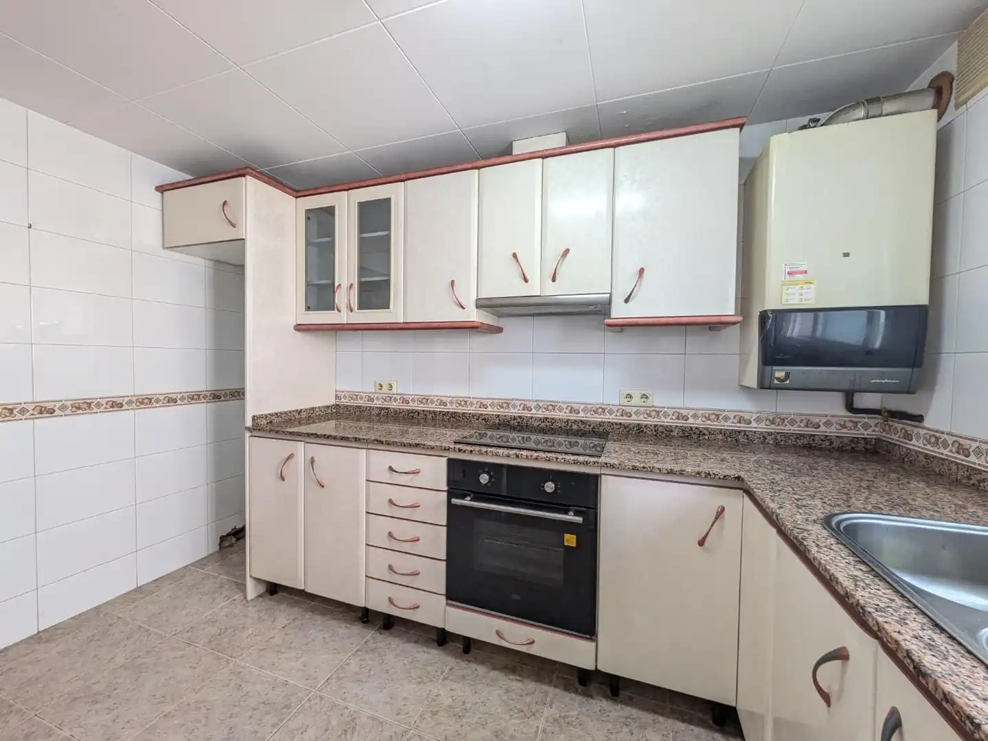 Casa pareada con terraza en venta en Castellet i la Gornal, imagen 12