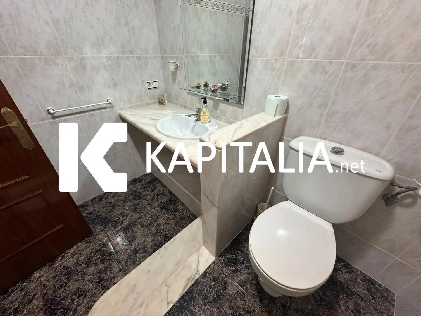 Bathroom of Duplexes for sale in Otos