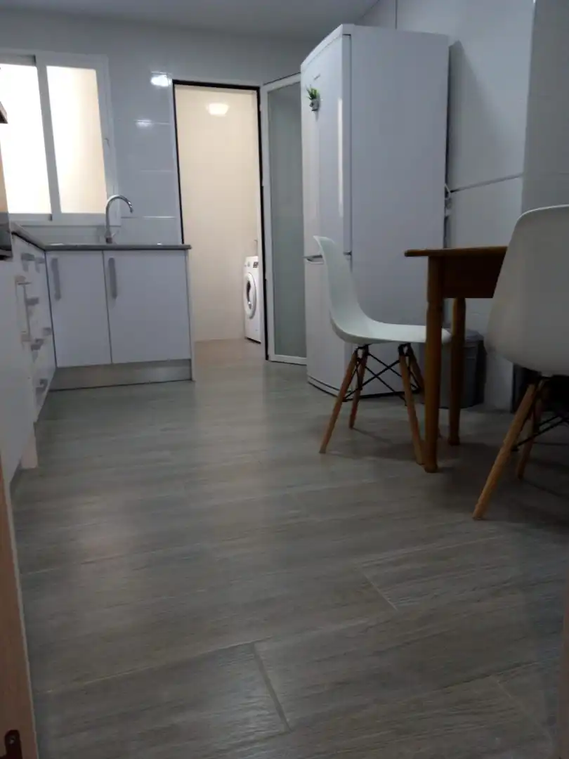 Wohnung zur Miete in Granada mit Klimaanlage, Möbliert und Waschmaschine