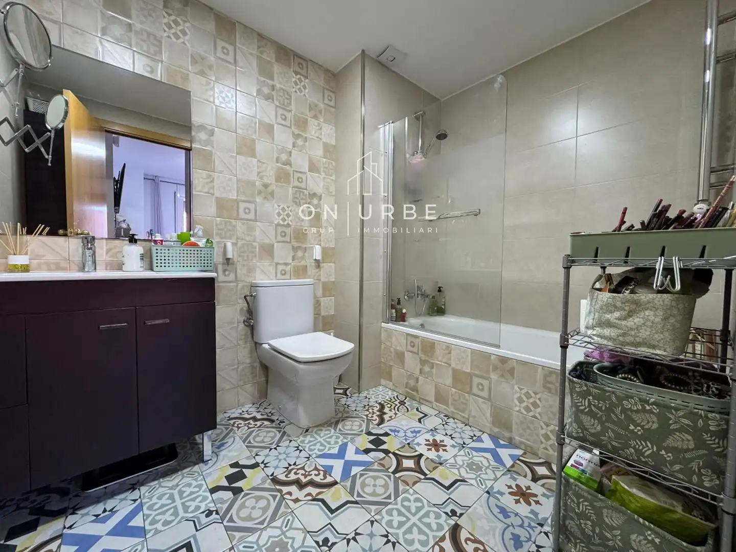 Baño de Piso en venta en Badalona con Aire acondicionado y Terraza