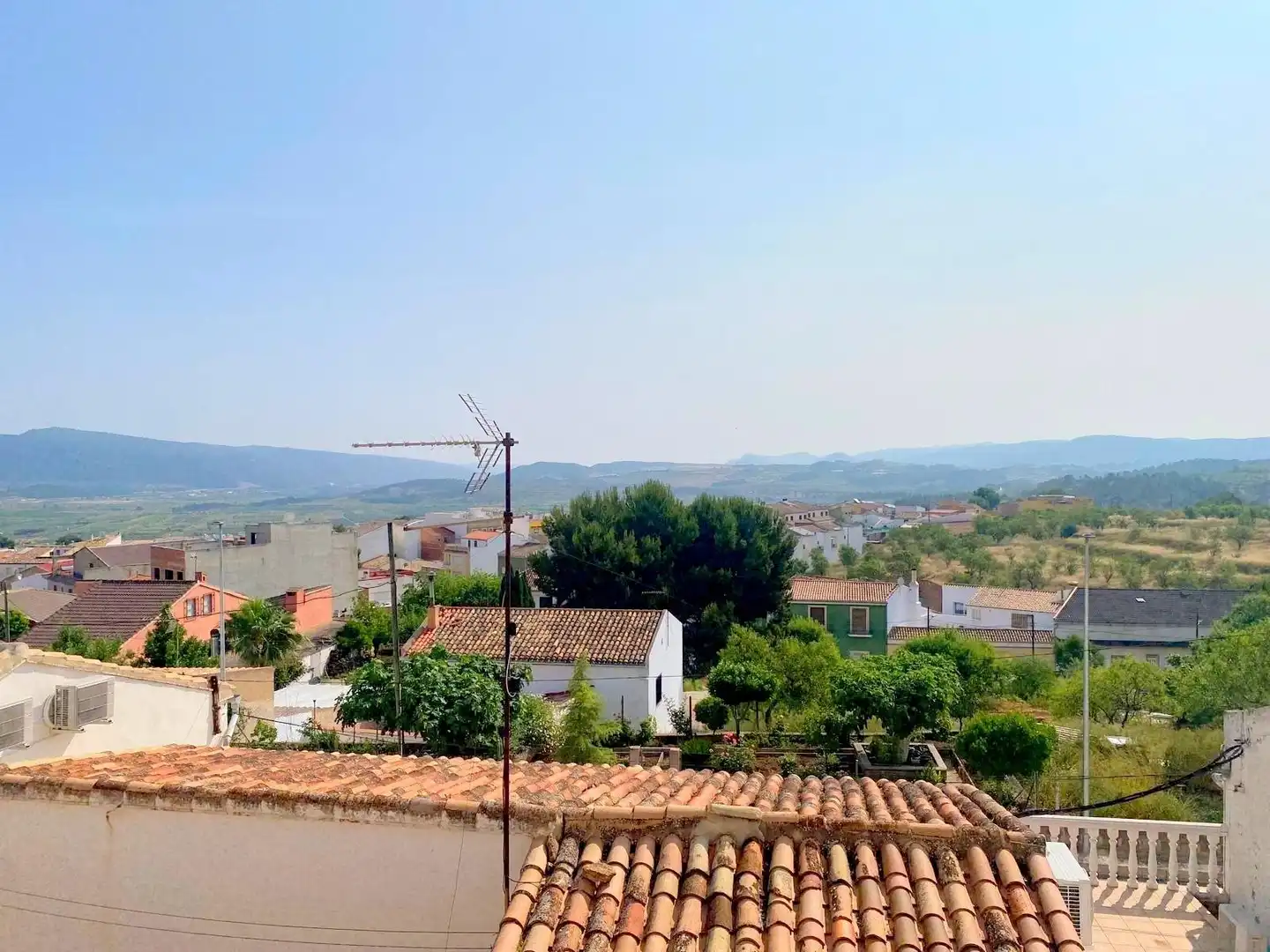 Exterior view of Houses for sale in La Font de la Figuera
