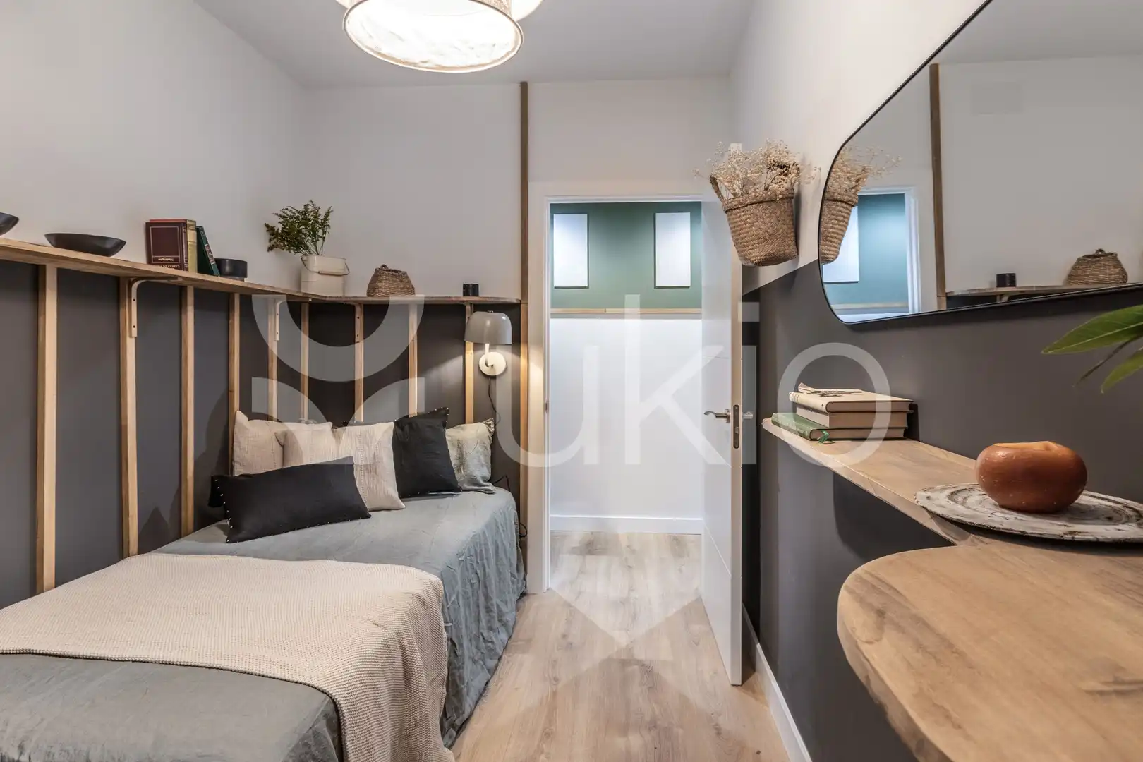 Habitación de Apartamento de alquiler en Madrid con Aire acondicionado, Calefacción y Amueblado
