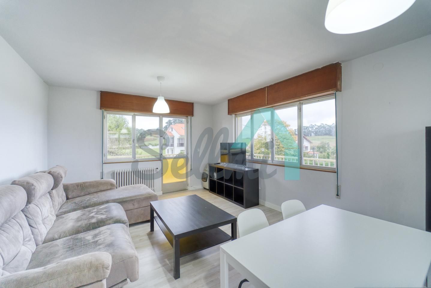 Sala de estar de Piso de alquiler en Ribadesella con Calefacción, Terraza y Trastero