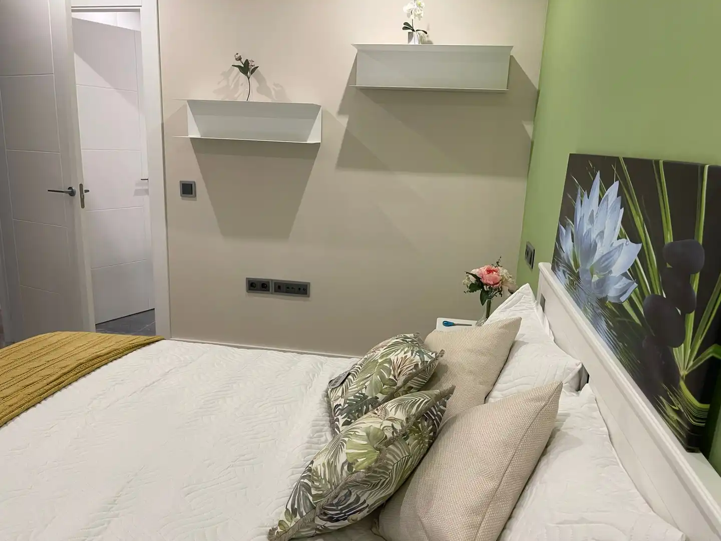 Habitación de Apartamento de alquiler en Linares con Aire acondicionado, Calefacción y Amueblado