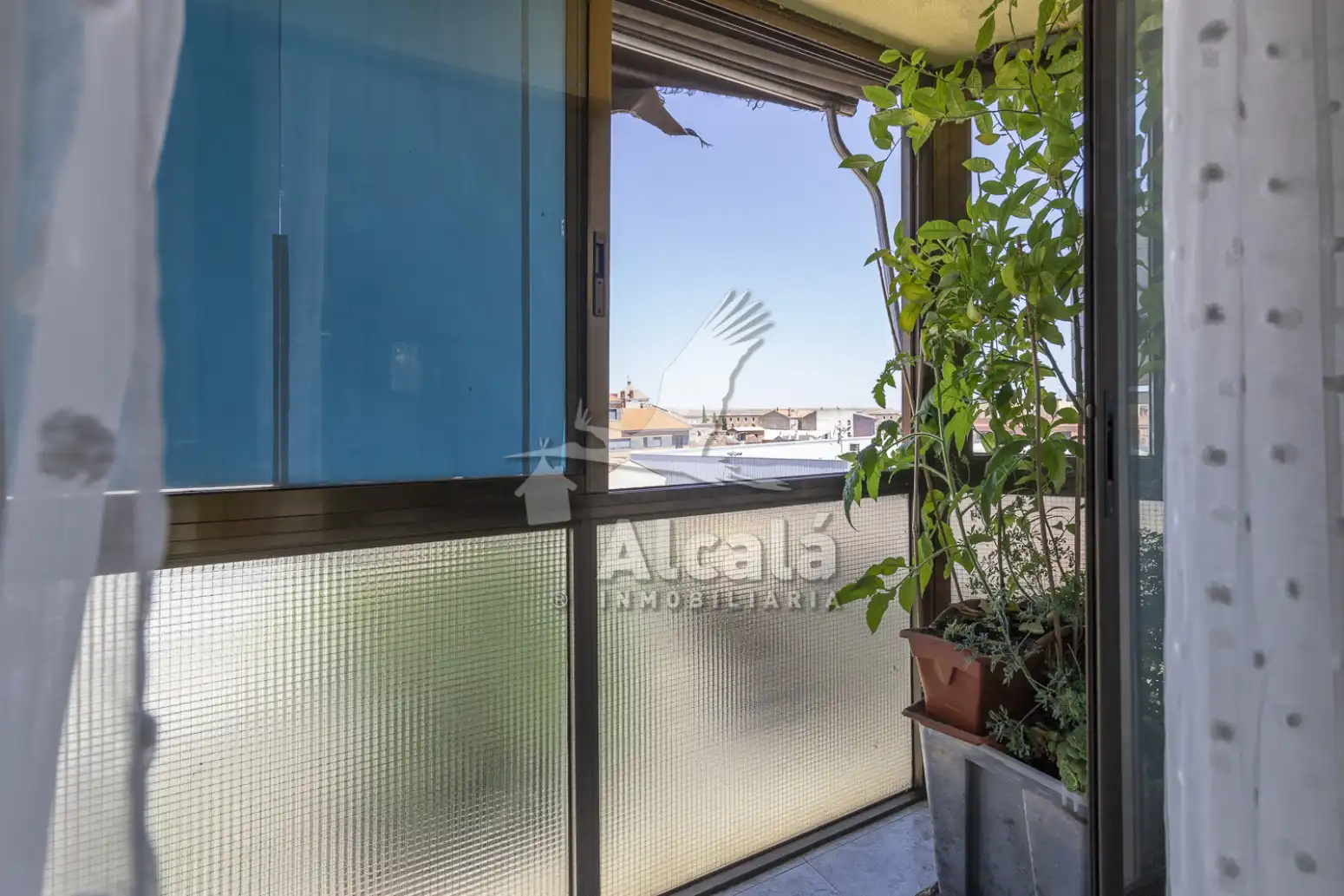 Terrasse von Wohnung zum Verkauf in Ocaña mit Heizung, Privatgarten und Terrasse