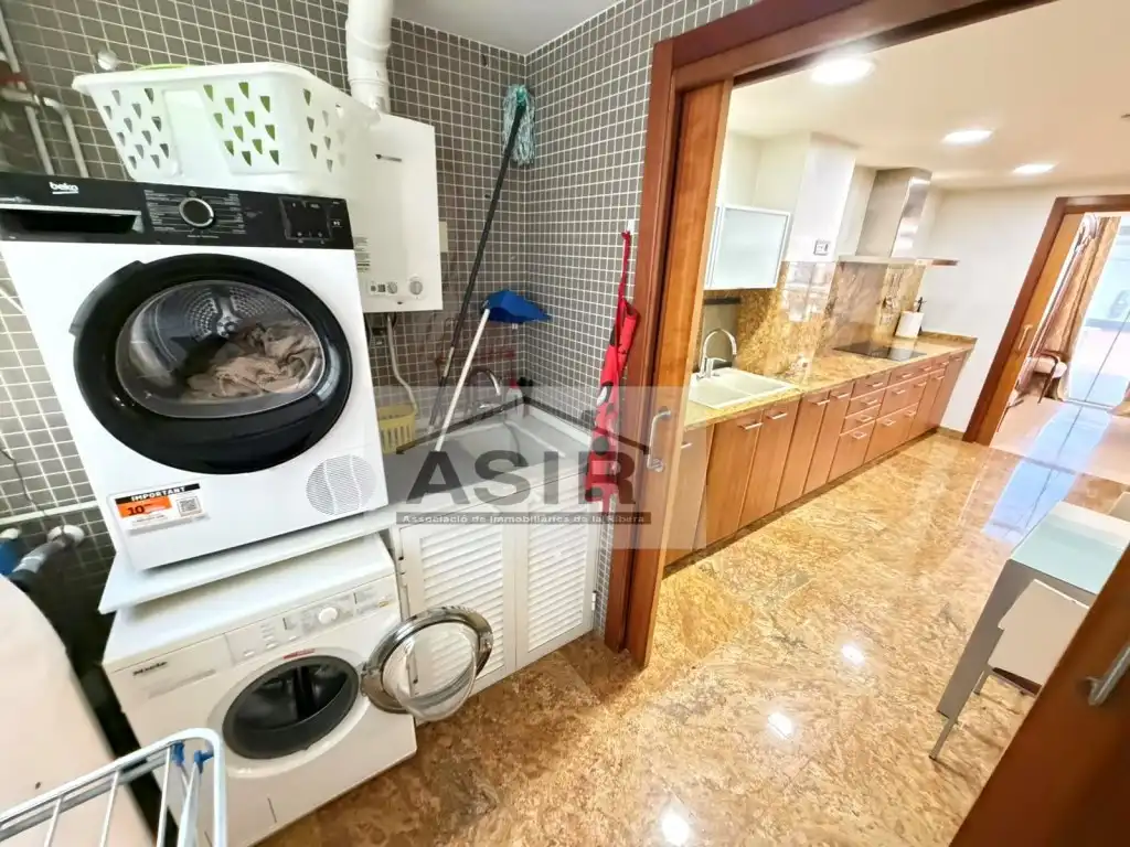 Cocina de Piso de alquiler en Carcaixent con Aire acondicionado, Calefacción y Balcón