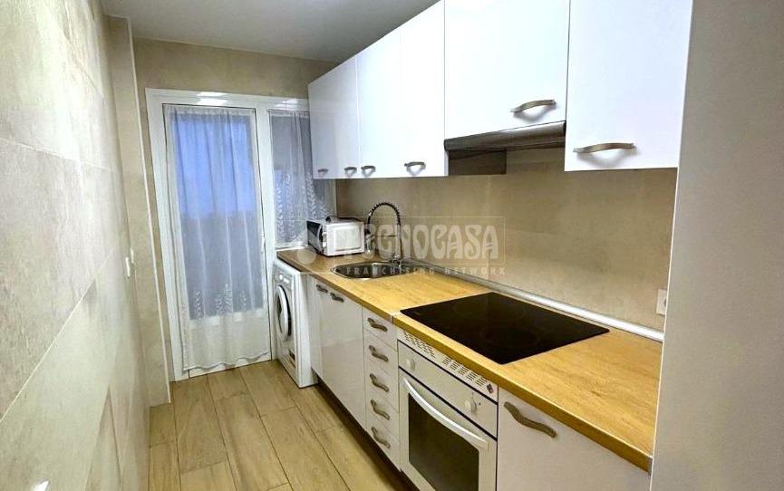 Foto 1 de Pis de lloguer a La Estación, Badajoz