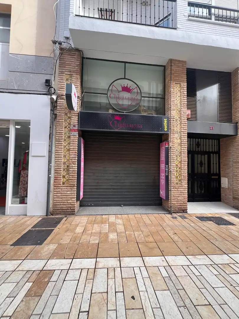 Local comercial en alquiler en Centro, imagen 2