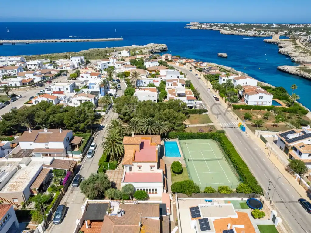 Vista exterior de Casa o xalet en venda en Ciutadella de Menorca
