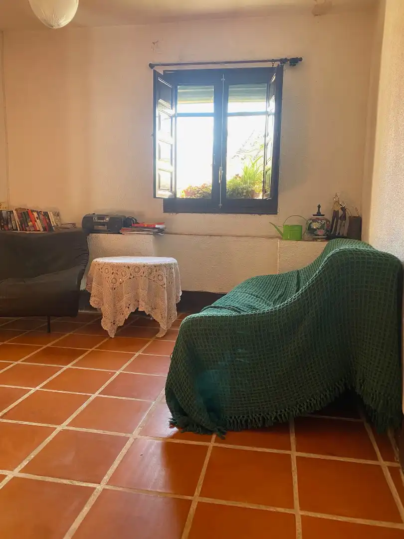 Sala de estar de Finca rústica en venta en Riudecanyes con Calefacción, Terraza y Amueblado