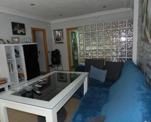 Living room of Flat for sale in Linares  with Air Conditioner, Heating and Furnished