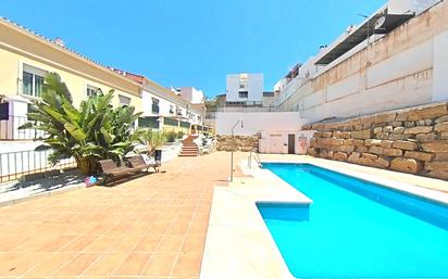 Piscina de Pis en venda en Vélez-Málaga