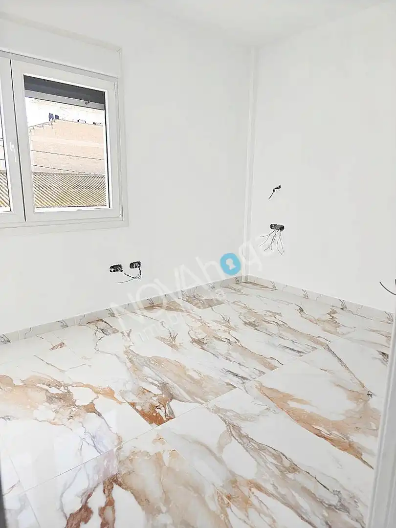 Habitación de Casa adosada en venta en Málaga