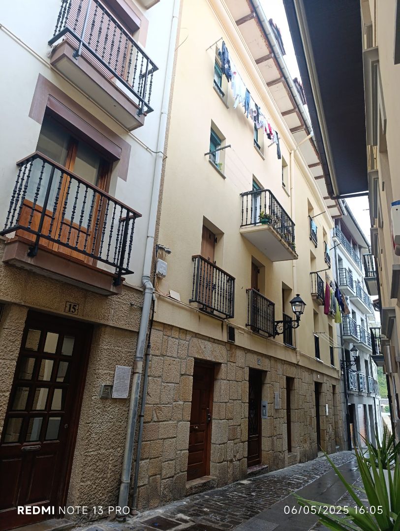 Exterior view of Flat for sale in Getaria  with Furnished, Oven and Washing machine
