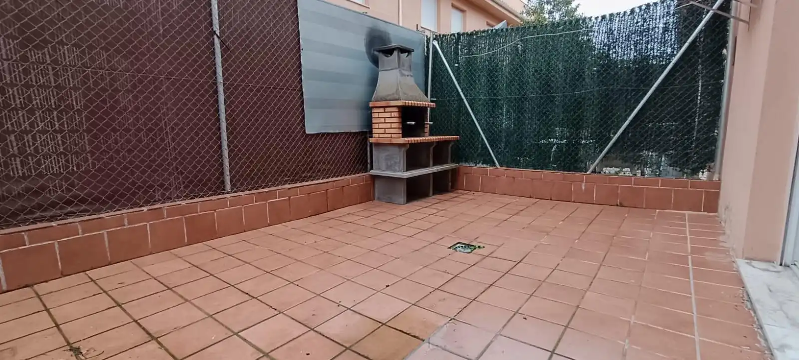 Terraza de Casa adosada en venta en Monfarracinos con Calefacción, Jardín privado y Terraza