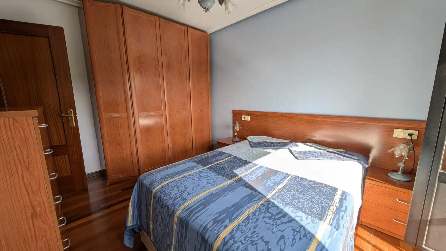 Habitación de Piso de alquiler en Piélagos con Calefacción, Terraza y Amueblado