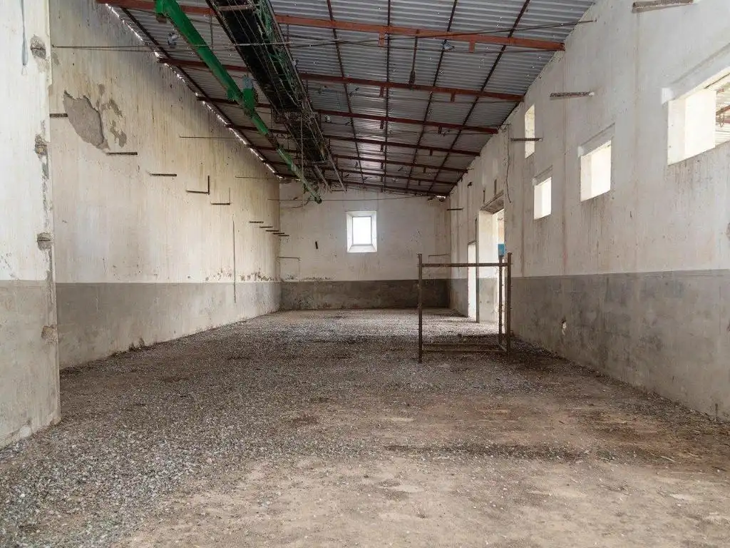 Industrial buildings for sale in Marchena