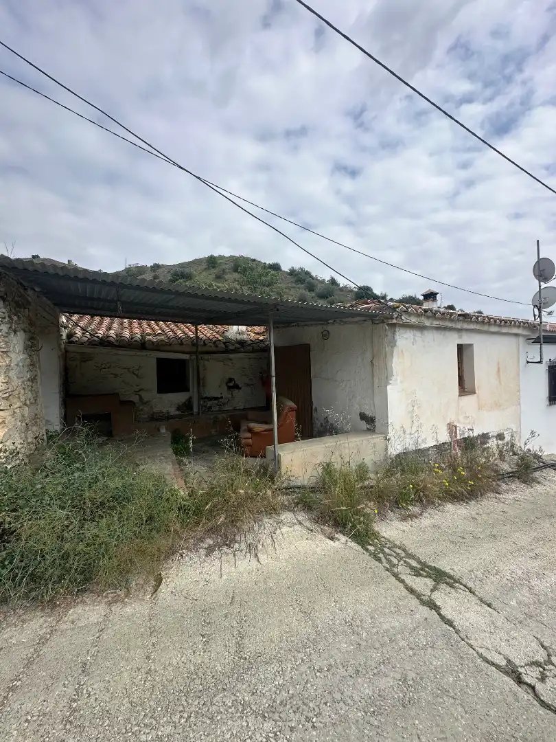 Finca rústica en venta en Iznate con Jardín privado