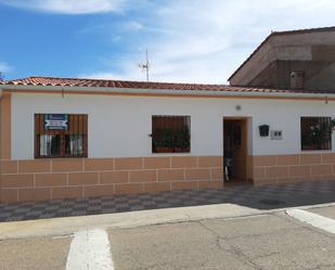 Vista exterior de Casa o xalet en venda en Acedera amb Aire condicionat, Terrassa i Piscina