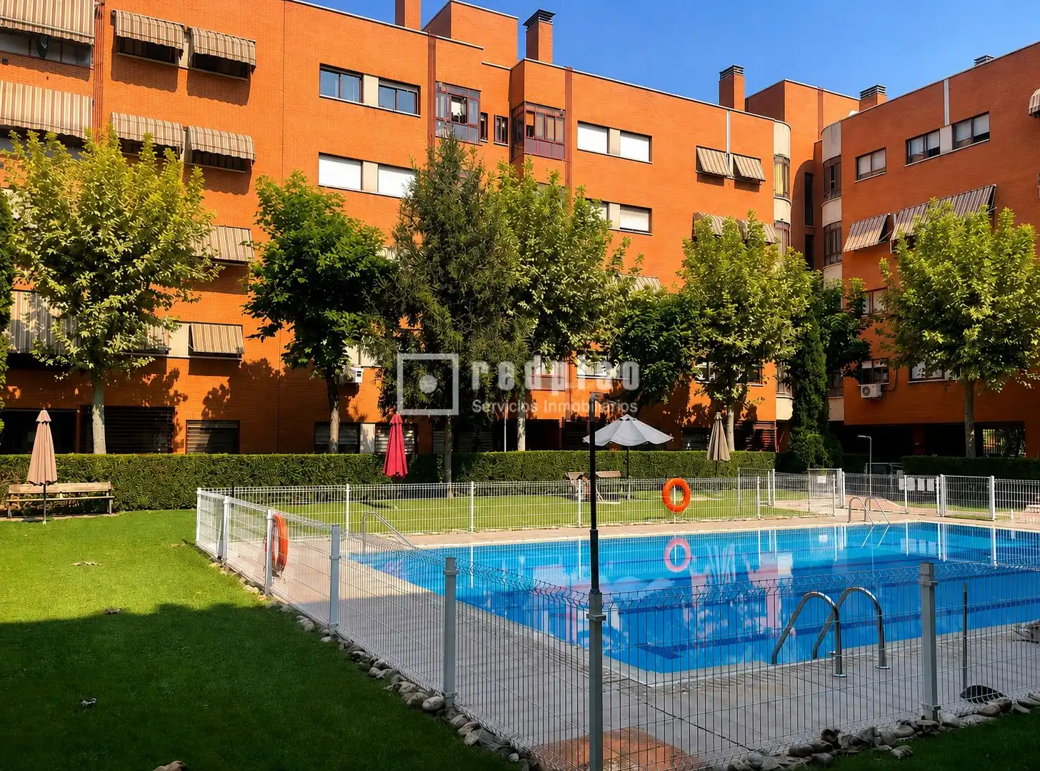 Exterior view of Flat for sale in Getafe  with Air Conditioner, Heating and Private garden