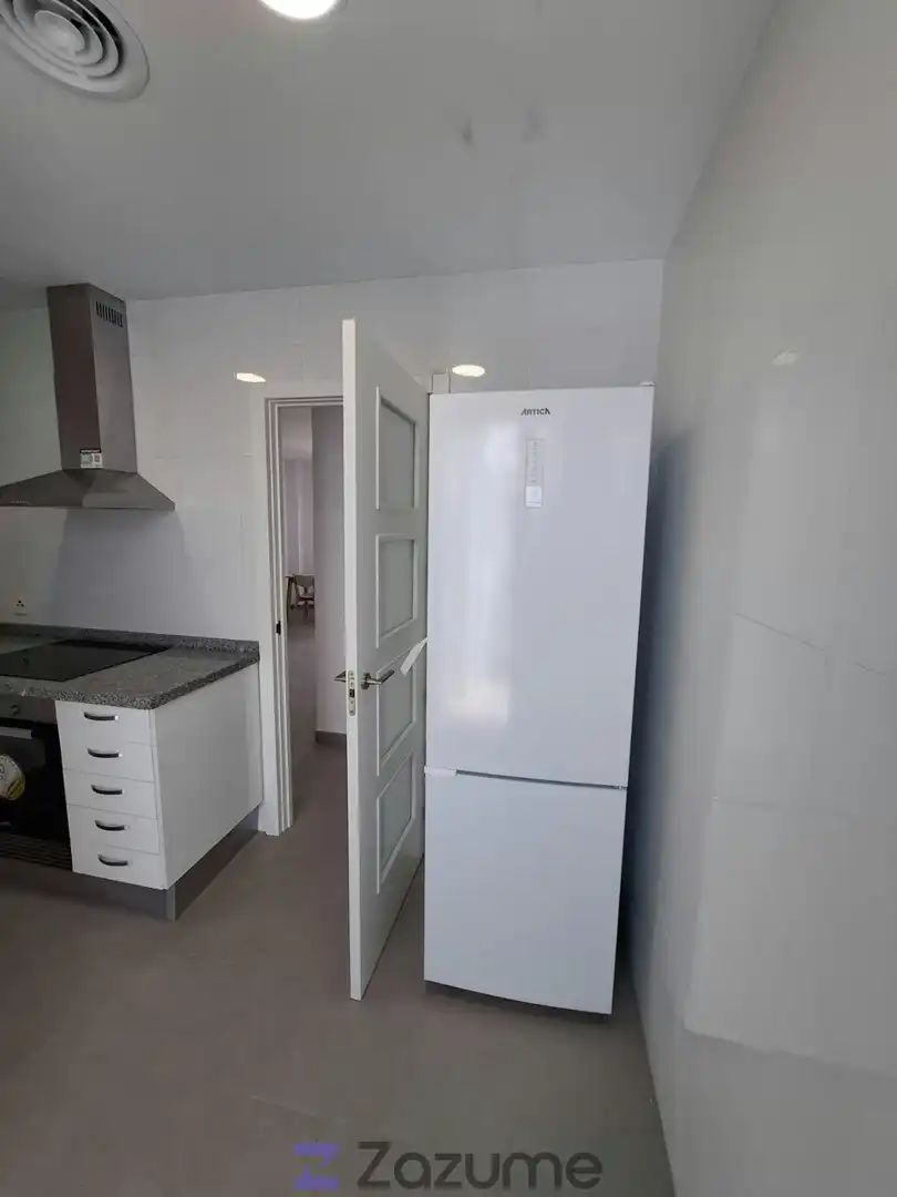Kitchen of Flat for rent in Alginet  with Storage room, Furnished and Oven