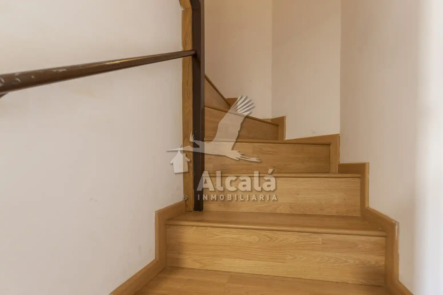 Wohnung zum Verkauf in Camarma de Esteruelas mit Heizung, Balkon und Gemeinschaftspool