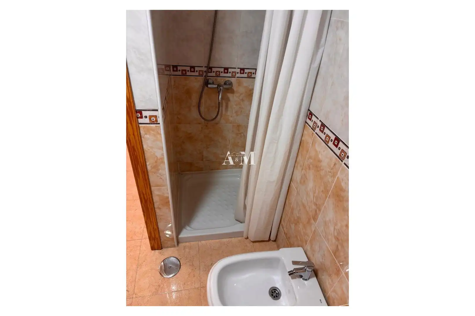 Bathroom of Flat for rent in Almoradí  with Air Conditioner, Heating and Terrace