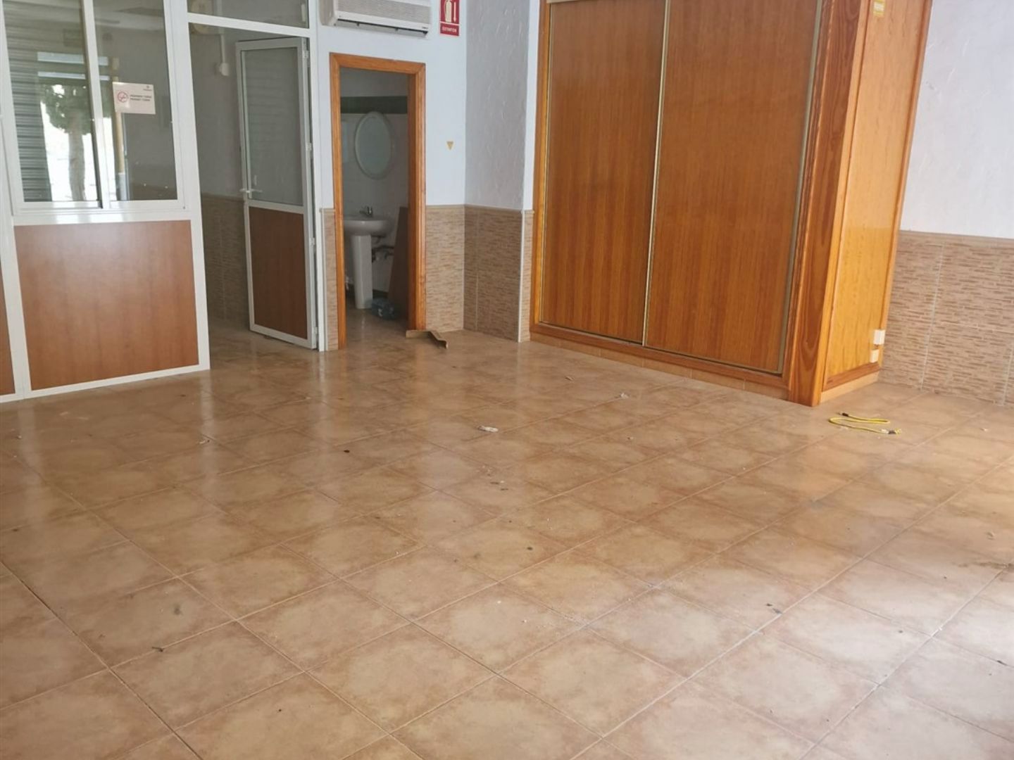 Local en venda en Orihuela amb Aire condicionat i Calefacció