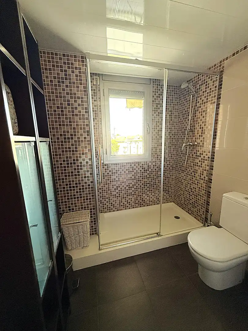 Bathroom of Attic for sale in Valls  with Air Conditioner, Heating and Private garden