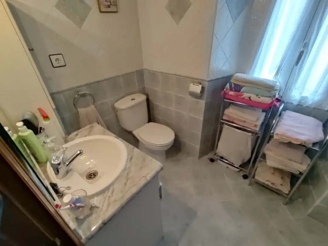 Baño de Casa o chalet en venta en Valle de Tobalina con Calefacción y Amueblado