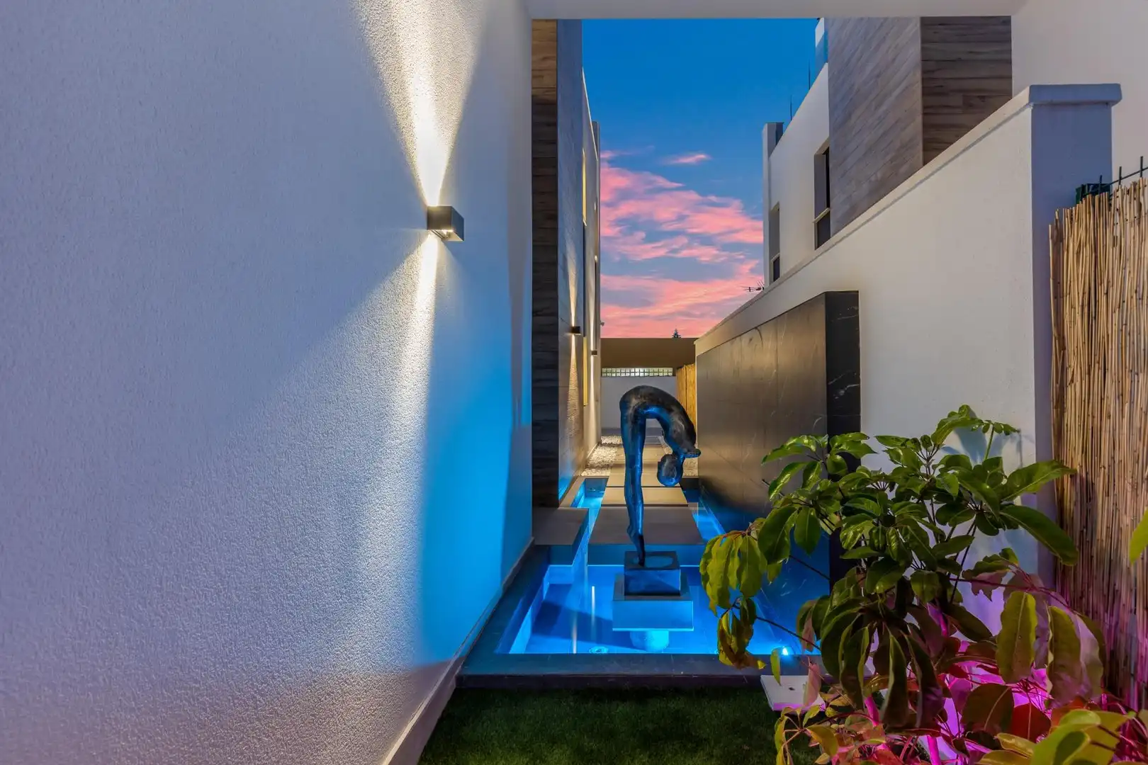 Villa con piscina in vendita a Zona Carrefour - Urbanizaciones, imagen 19