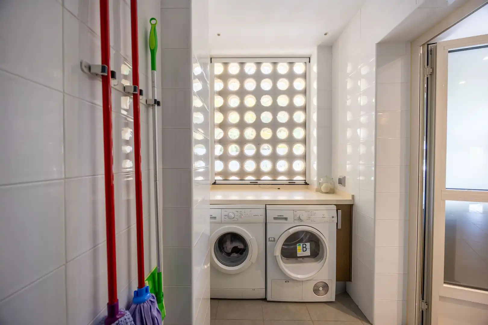 Bathroom of Apartments for sale in Sotogrande  with Air Conditioner, Heating and Terrace