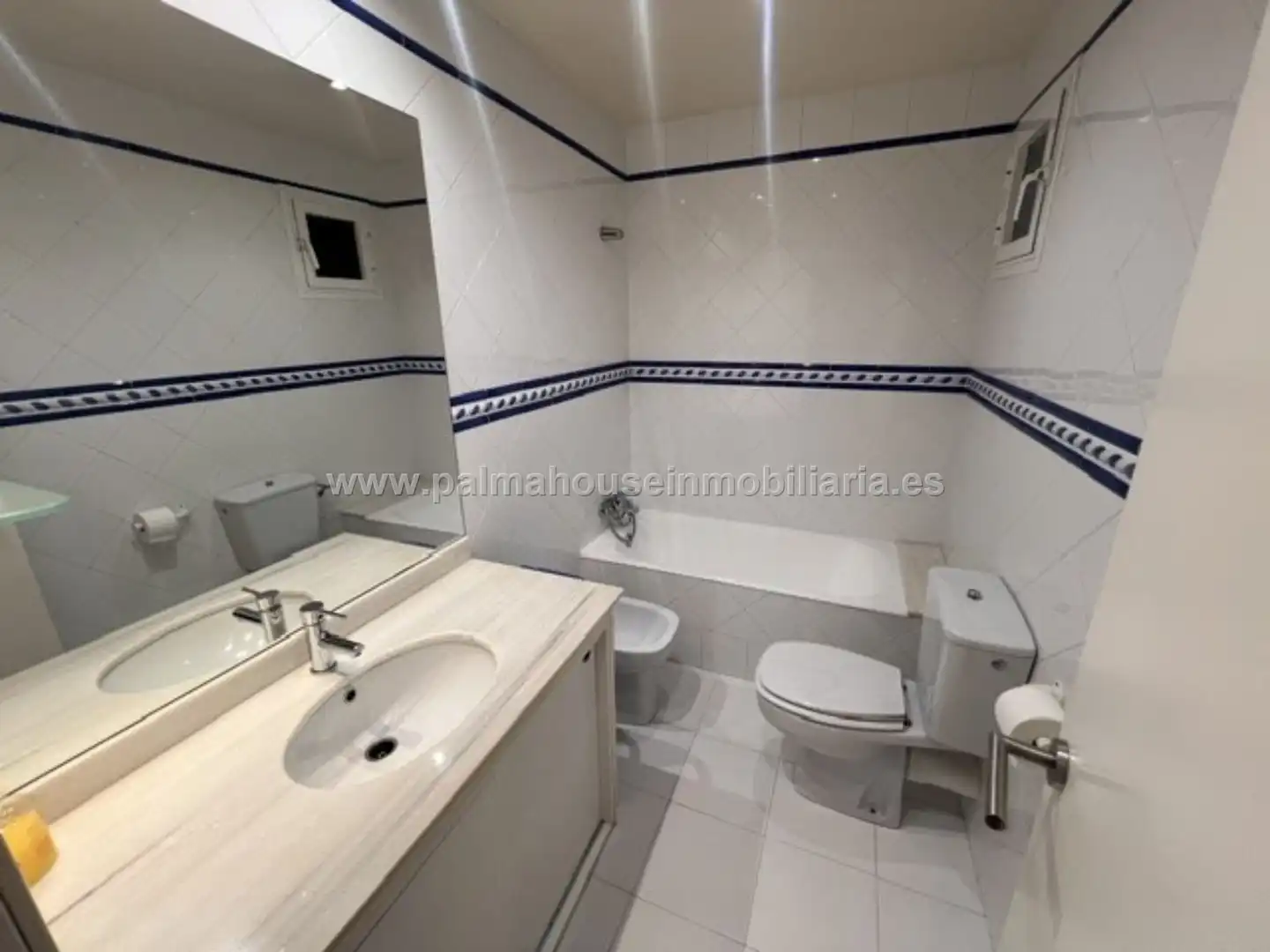 Baño de Piso en venta en  Palma de Mallorca con Aire acondicionado, Parquet y Terraza