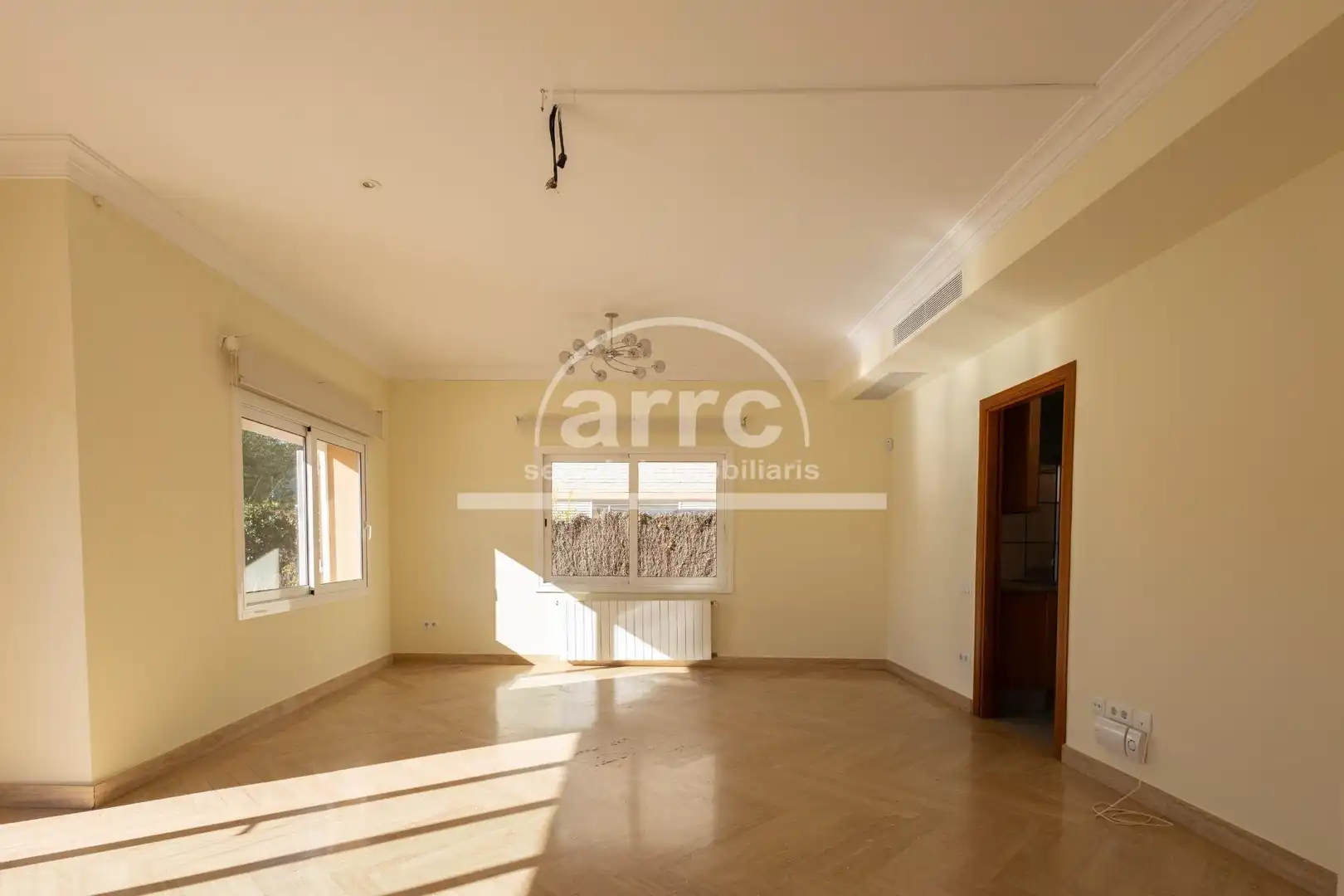 Living room of Houses for sale in Vilassar de Dalt  with Air Conditioner, Heating and Private garden