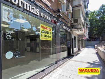 Local comercial de lloguer a Calle de los Cantos s/n
