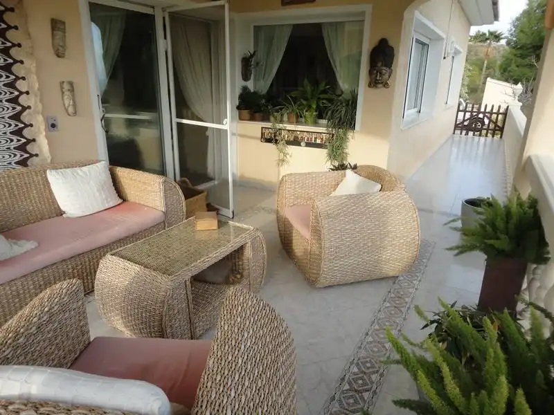 Terraza de Finca rústica en venta en La Nucia con Aire acondicionado, Jardín privado y Terraza