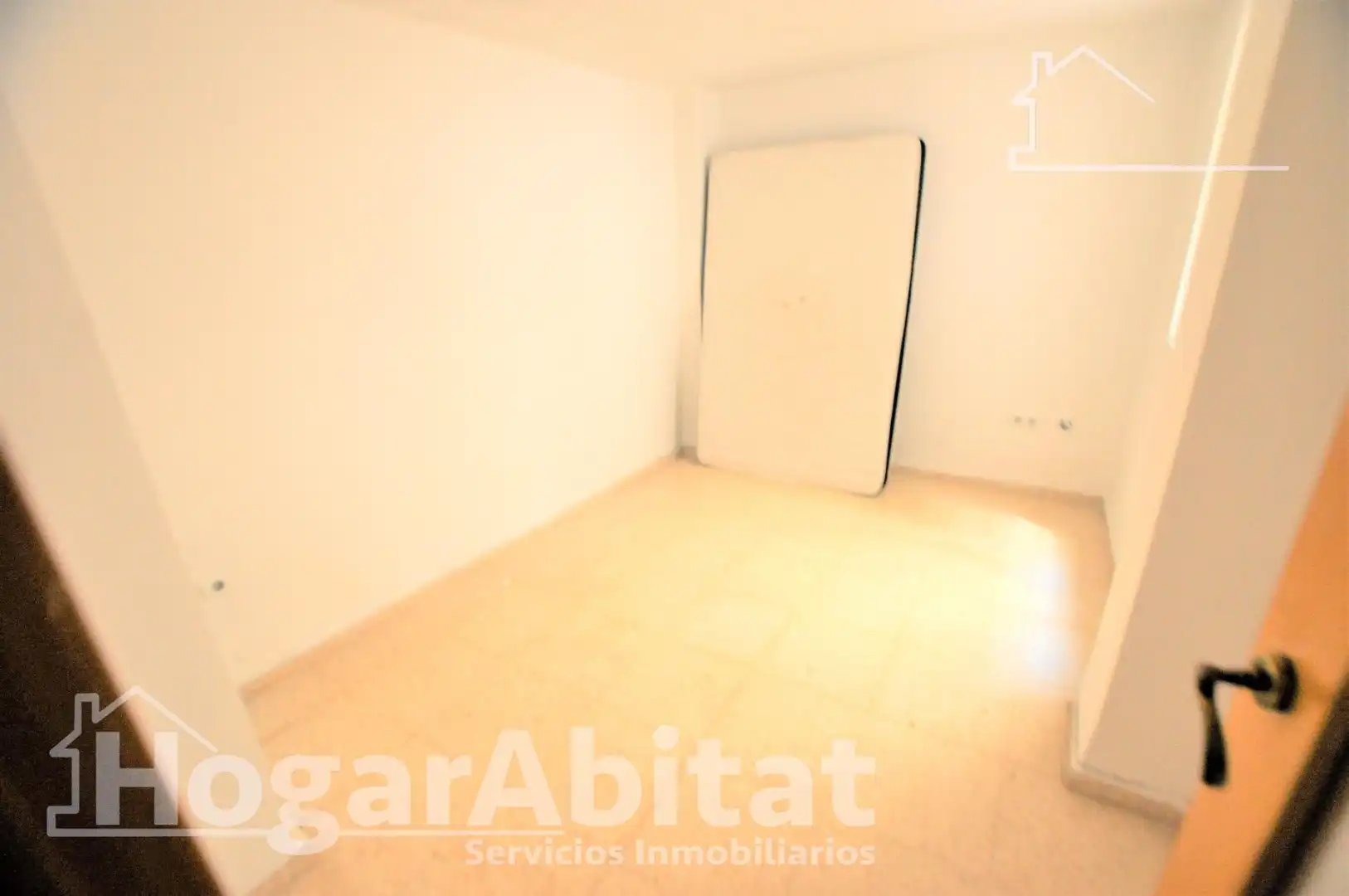 Piso en venta en Valencia con Terraza