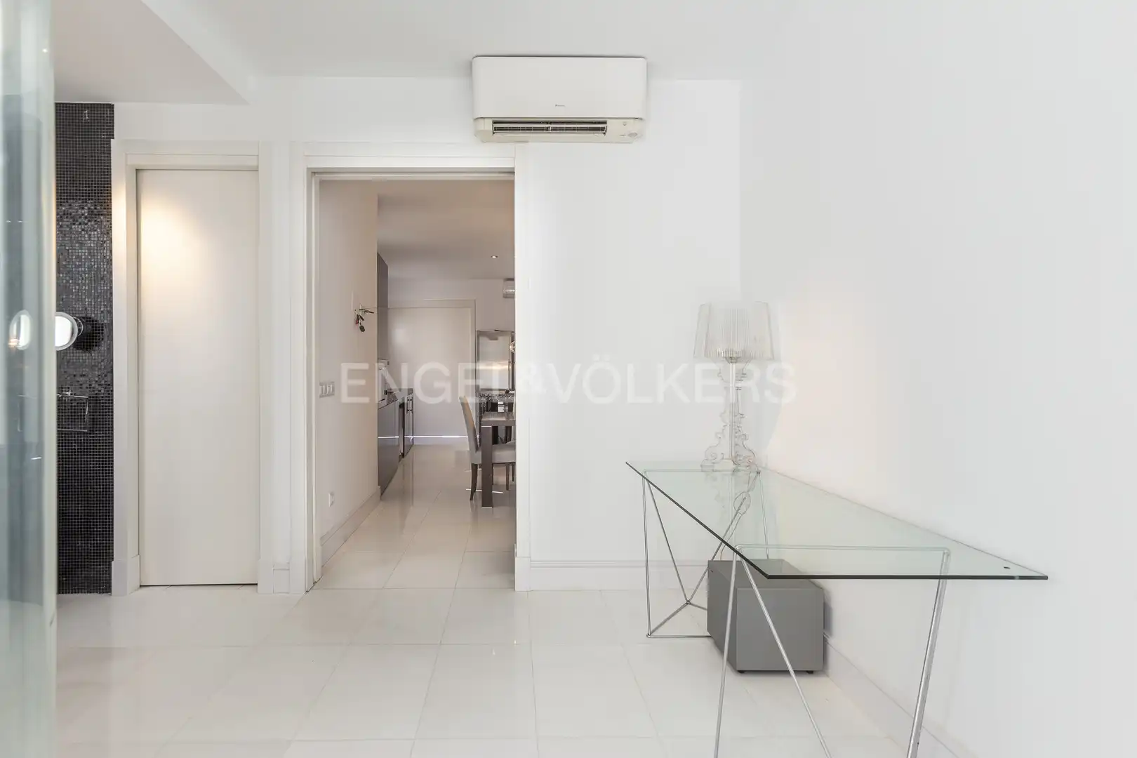 Attic for sale in Madrid  with Air Conditioner, Heating and Terrace