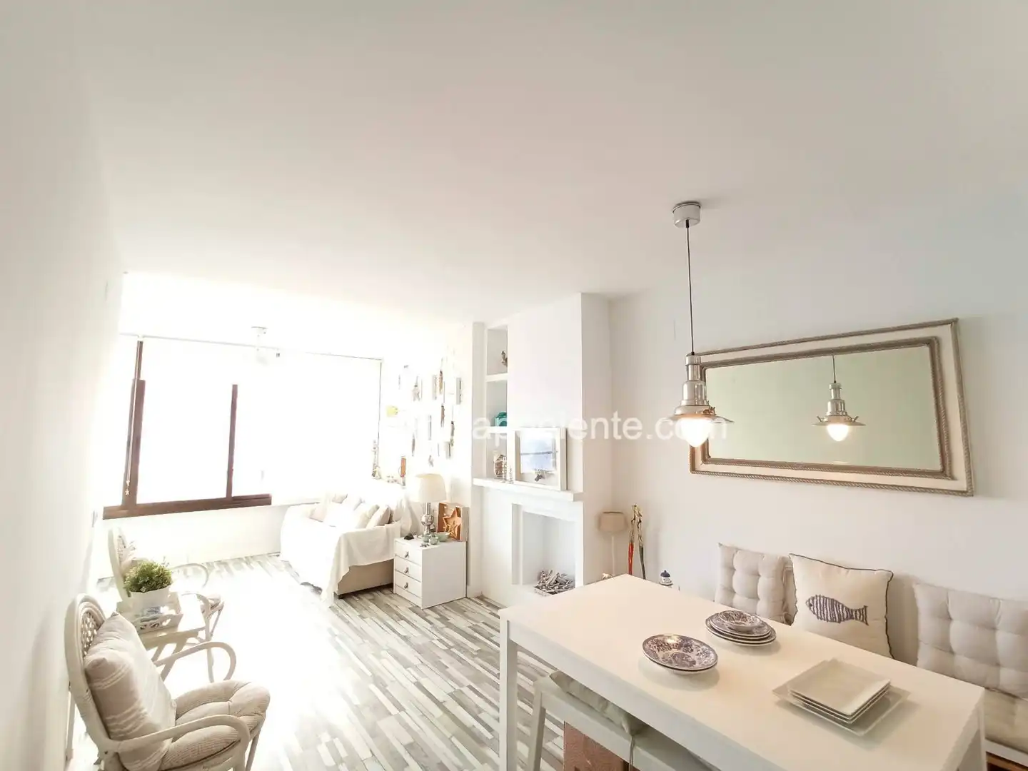 Sala de estar de Apartamento de alquiler en Finestrat con Aire acondicionado, Terraza y Amueblado