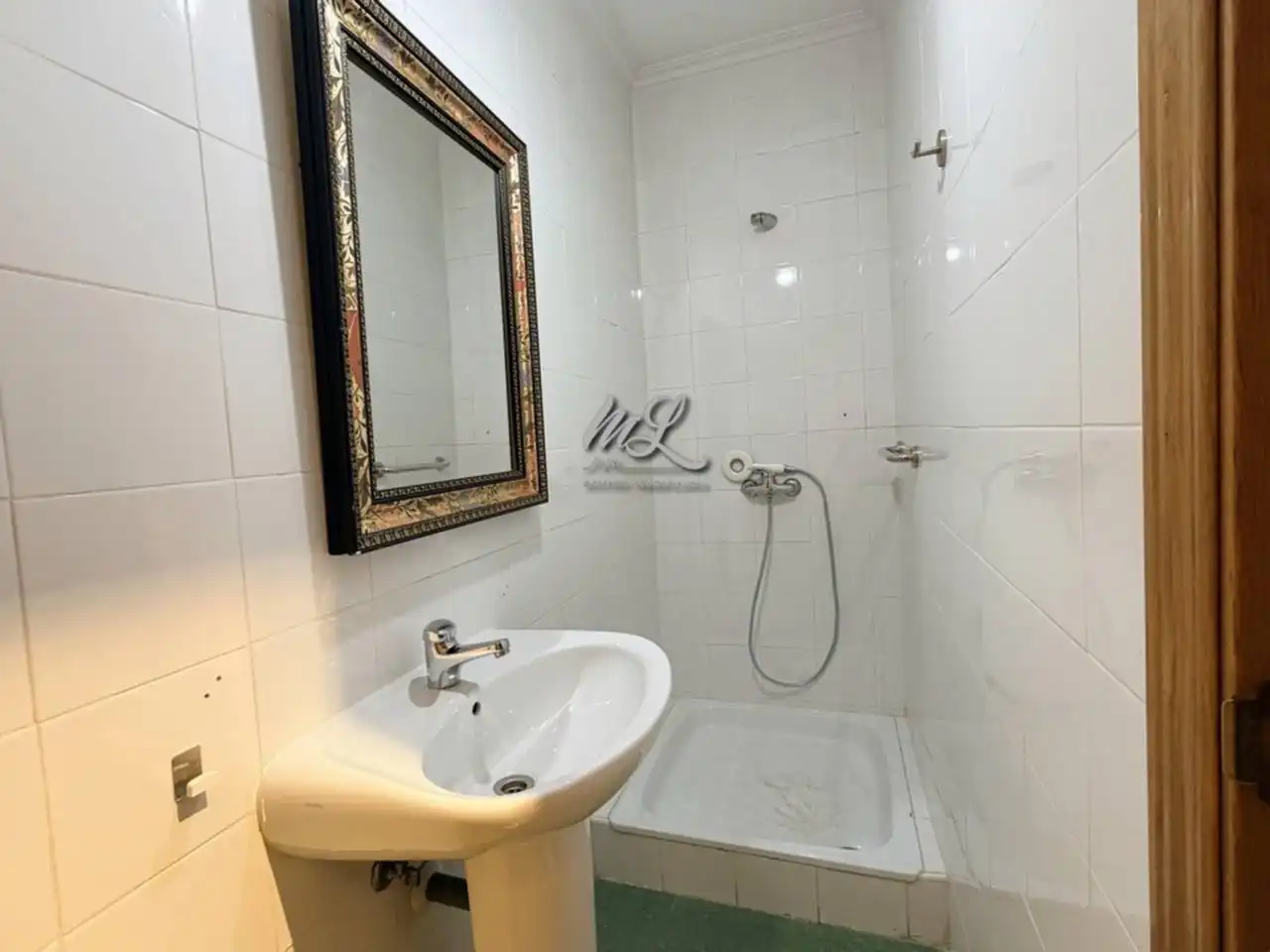Baño de Casa adosada en venta en Toledo con Calefacción, Jardín privado y Terraza