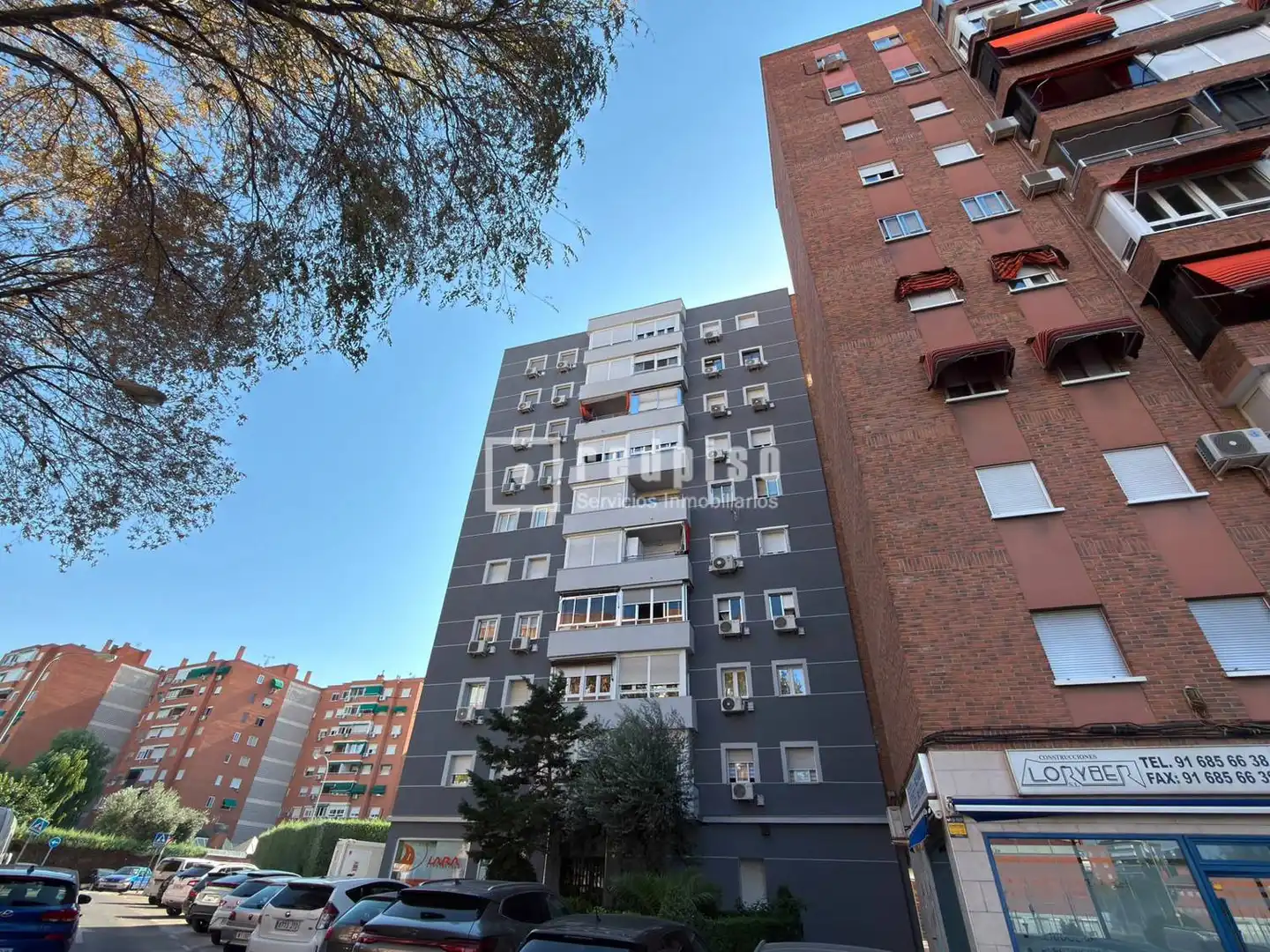 Vista exterior de Pis en venda en Fuenlabrada amb Aire condicionat, Calefacció i Jardí privat