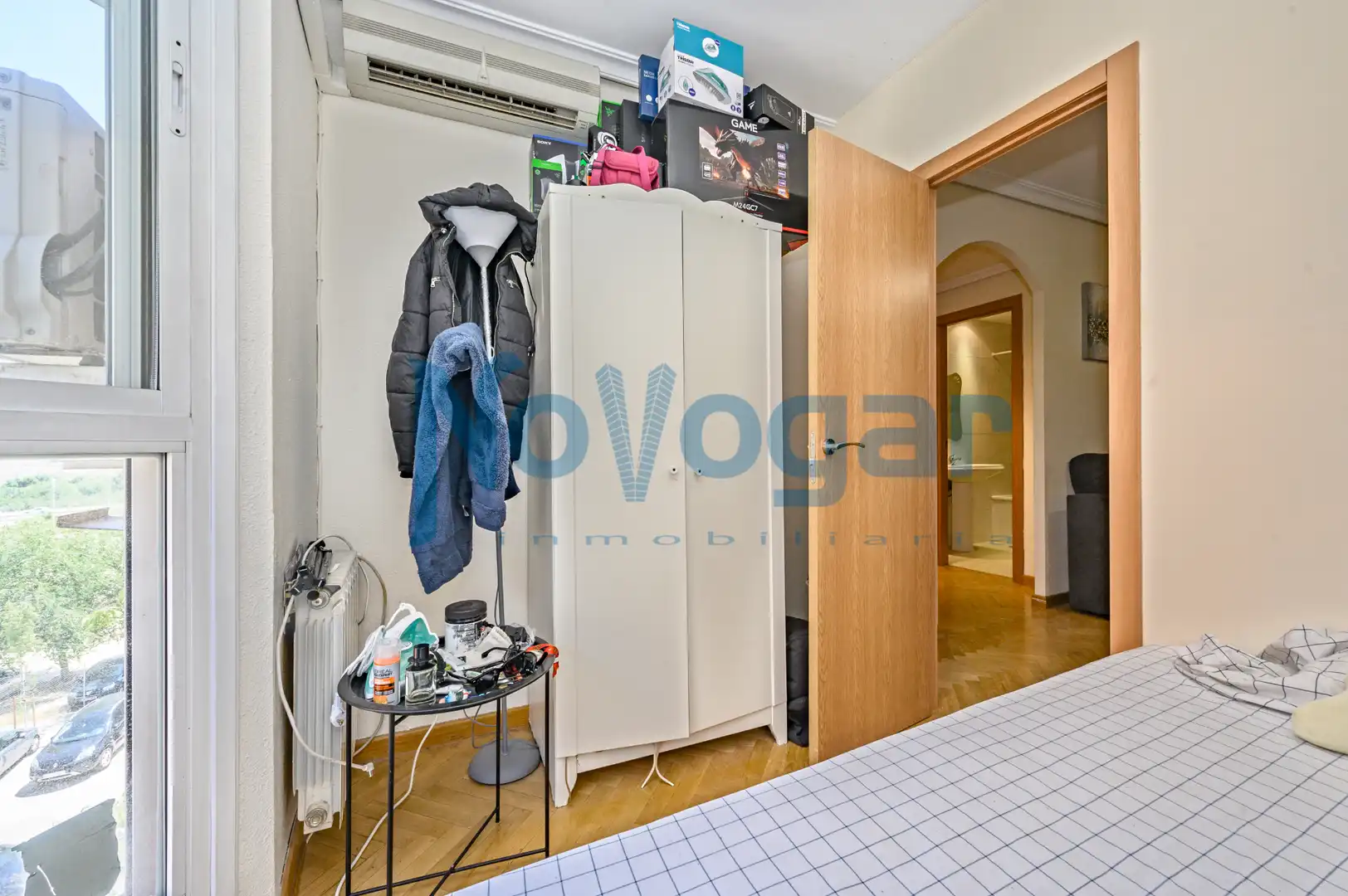 Bedroom of Flat for sale in Madrid  with Air Conditioner, Heating and Community pool