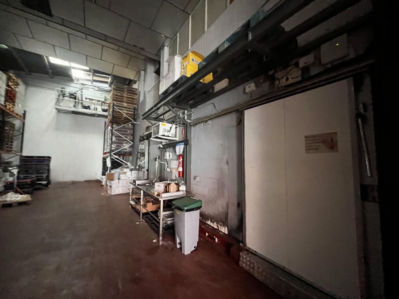 Kitchen of Industrial buildings for sale in Cornellà de Llobregat  with Heating and Alarm