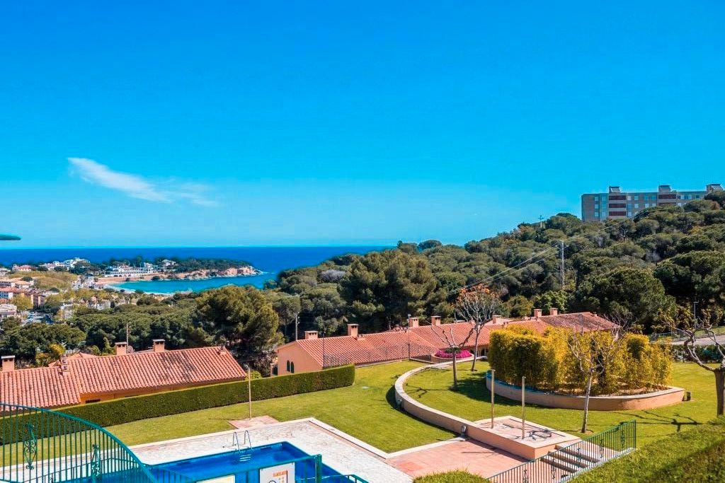 Swimming pool of Single-family semi-detached for sale in Castell-Platja d'Aro  with Heating, Terrace and Storage room