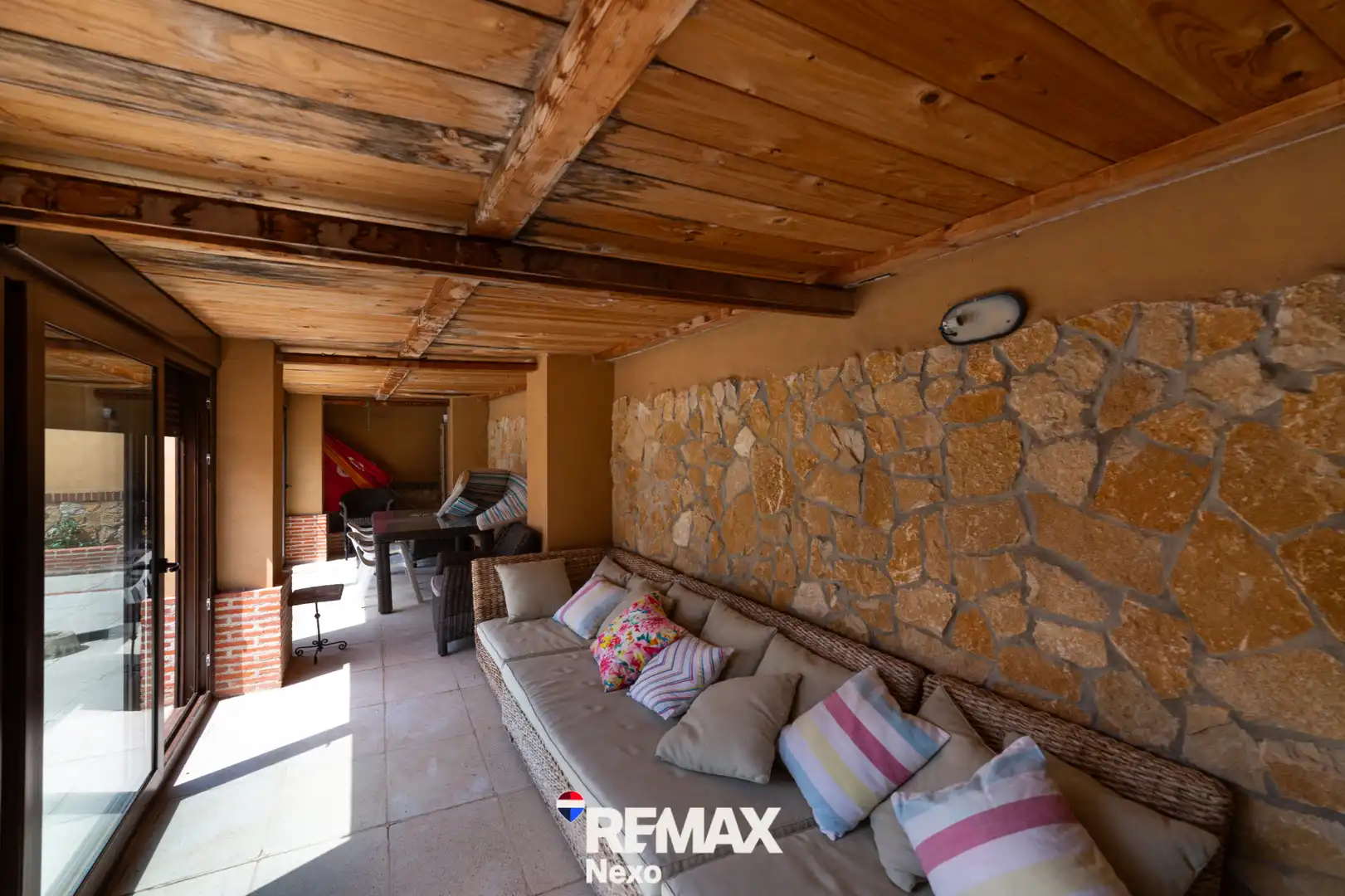 Terrassa de Casa o xalet en venda en Renedo de Esgueva amb Aire condicionat, Calefacció i Jardí privat