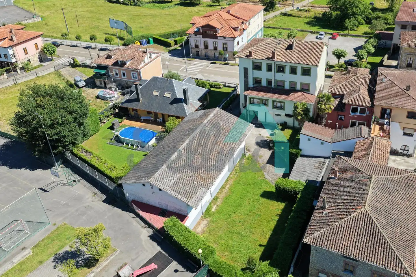 Edifici en venda en Piloña