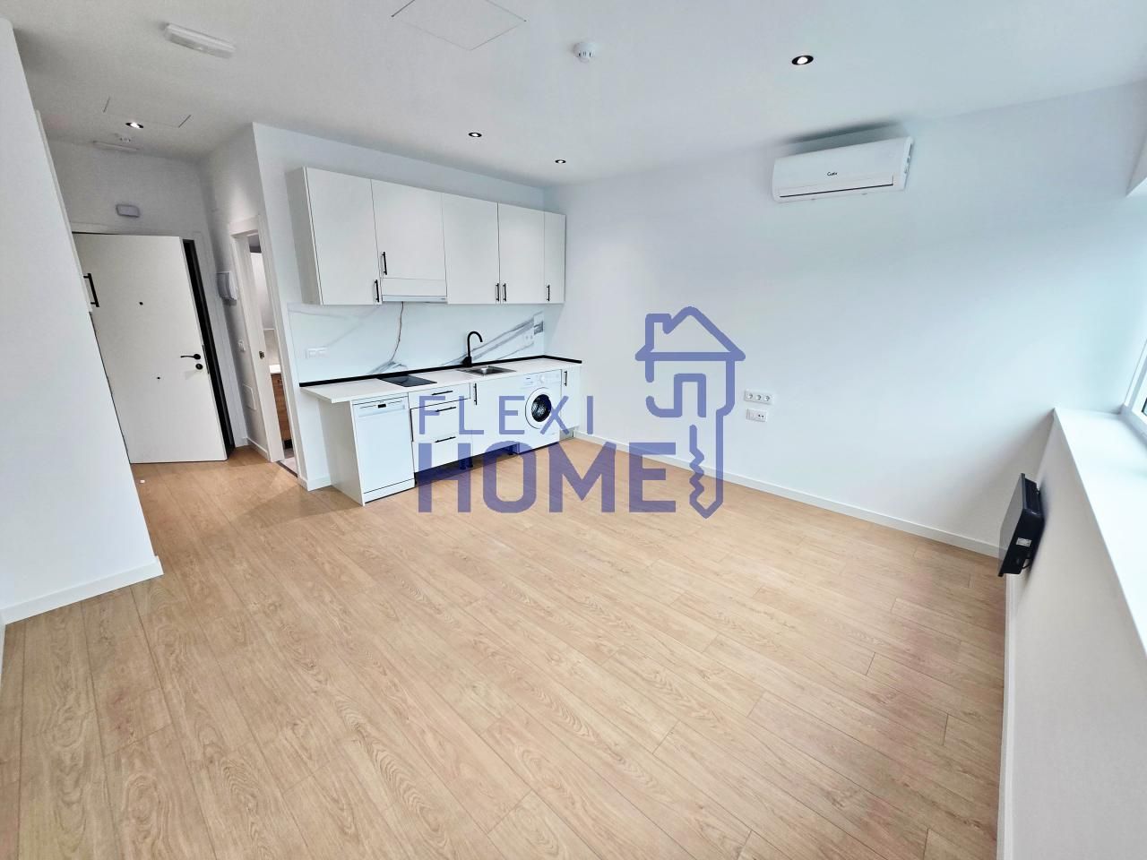 Vista exterior de Estudi de lloguer en San Sebastián de los Reyes amb Aire condicionat i Calefacció