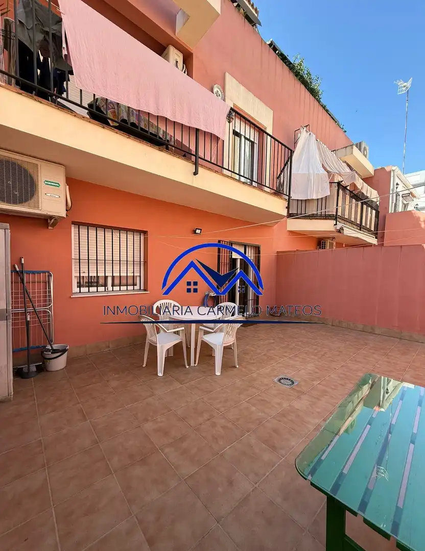 Vista exterior de Piso de alquiler en Sanlúcar de Barrameda