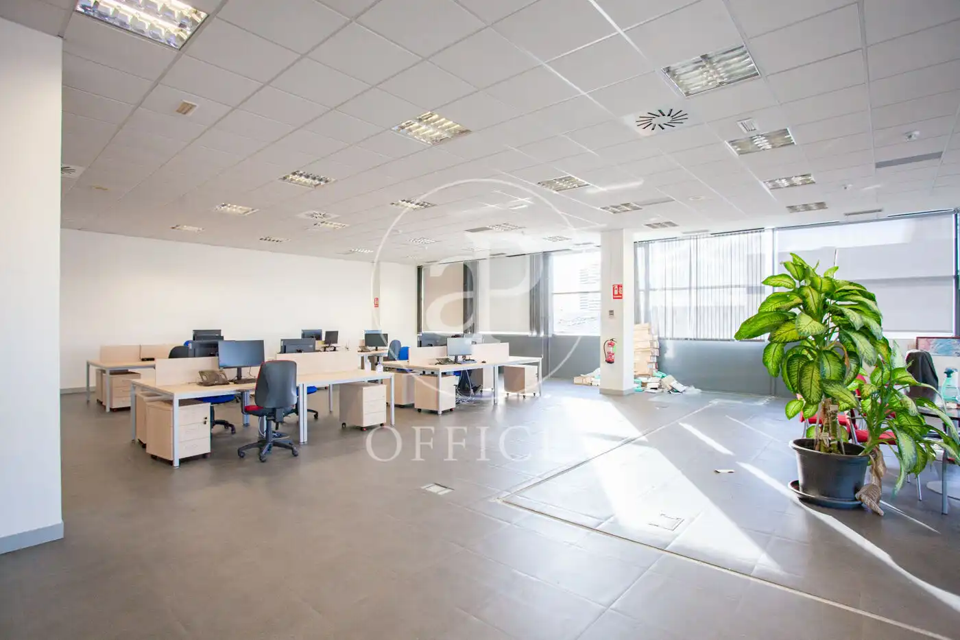 Bureau avec ascenseur à louer à Av. de la Industria, imagen 21